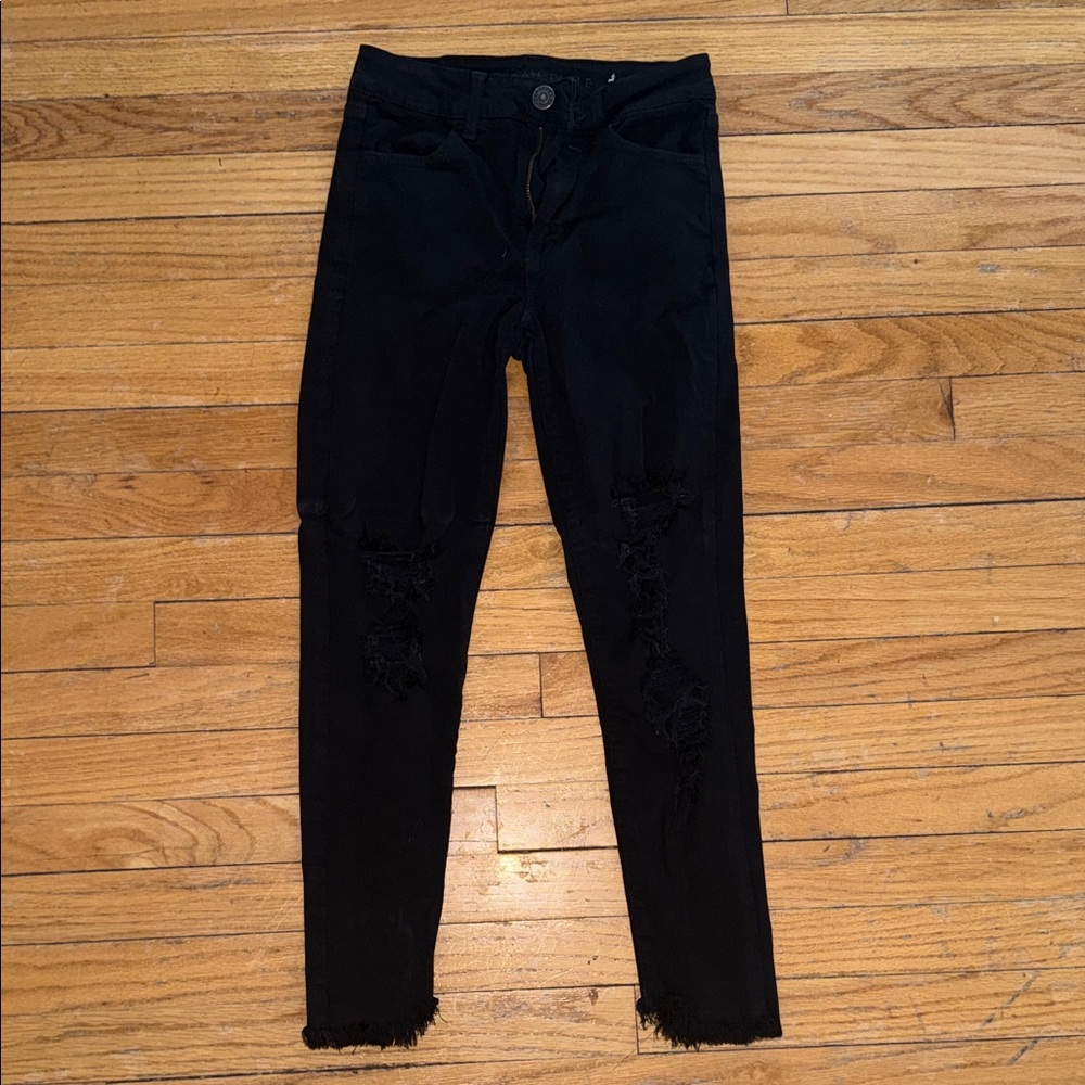 American Eagle Stylish Black Distressed Women Jeans